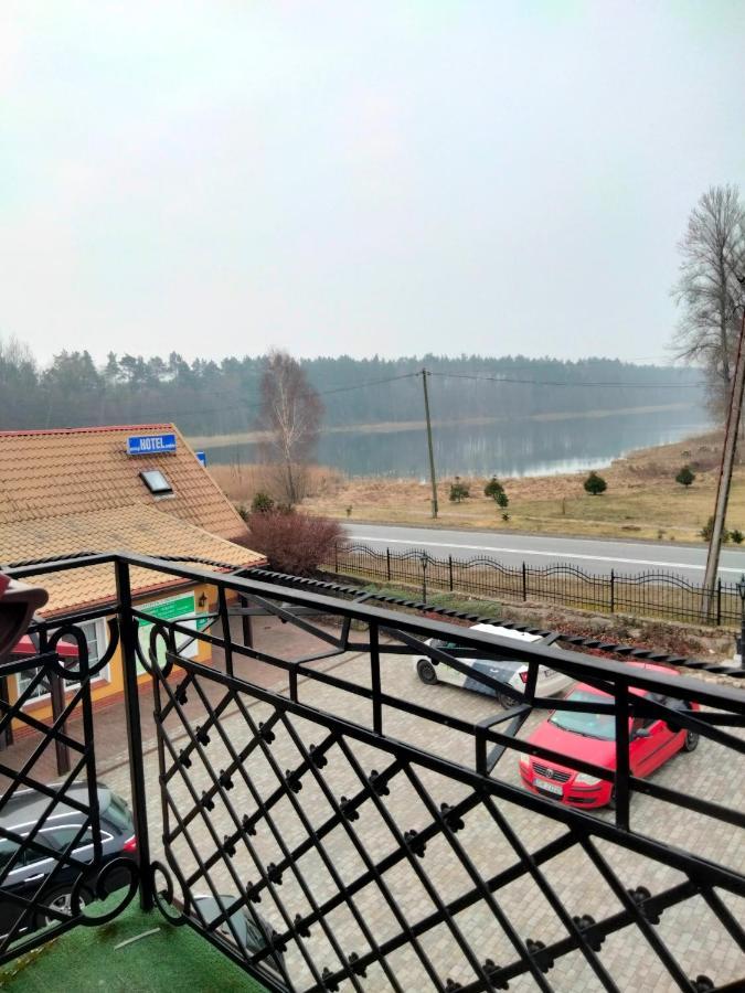 Zajazd Restauracja Machliny Экстерьер фото